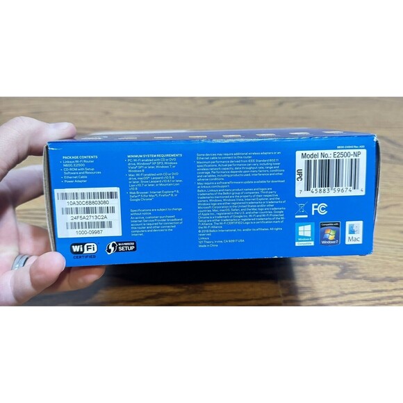 Linksys E2500 (N600) Dual-Band Wi-Fi Router‎ - Picture 2 of 12